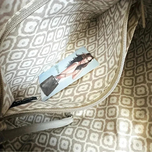 NWOT Rare Brighton Heart ♥️ Charm W Tassel Red/Burgundy Barbados Ziptop Hobo - Picture 13 of 13